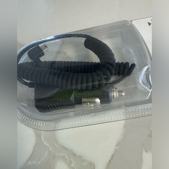 Motorola charger Xcel for RAZR V3 V361, L6, L7, SLVR brand new - Picture 3 of 4